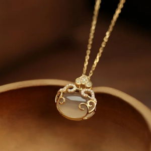 Chinese Style Lucky Lock Necklace Miami Golden Collarbone Chain Classic Pendant Necklace