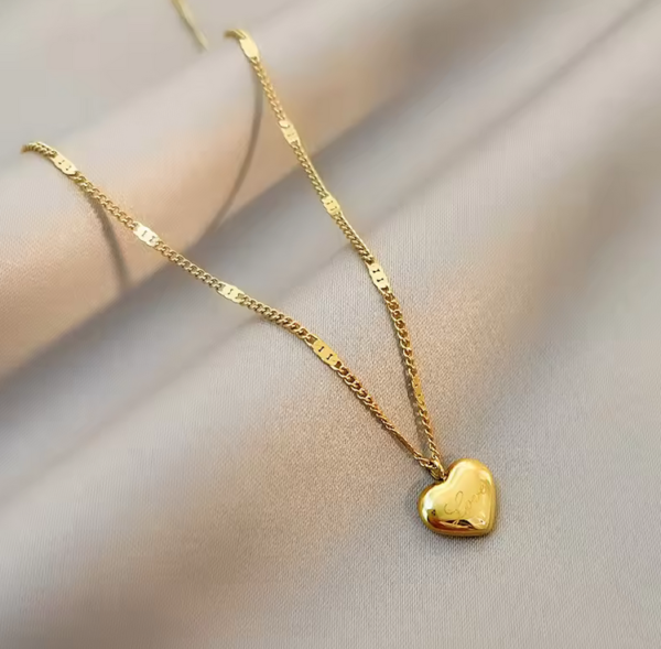 Summly Gold Collarbone Chain Heart Pendant Necklace